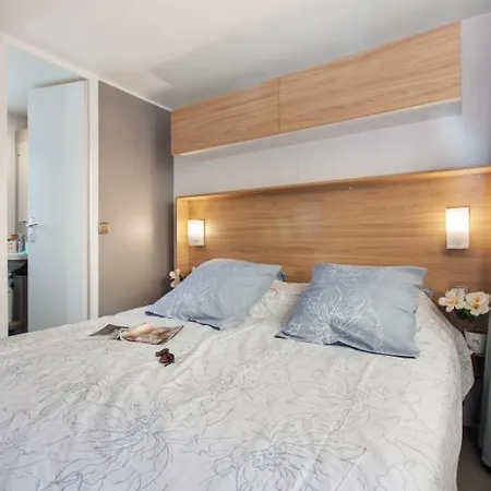 Camping Clicochic Au Clair Ruisseau Gerstheim