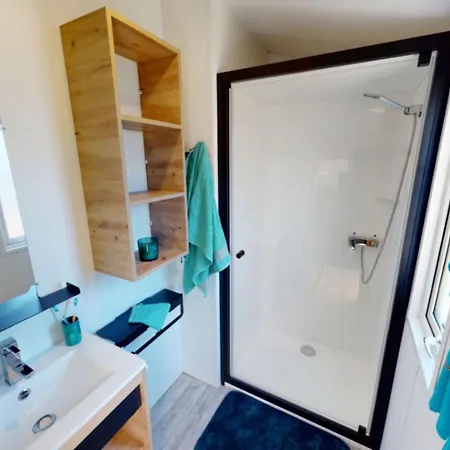 Clicochic Au Clair Ruisseau Camping