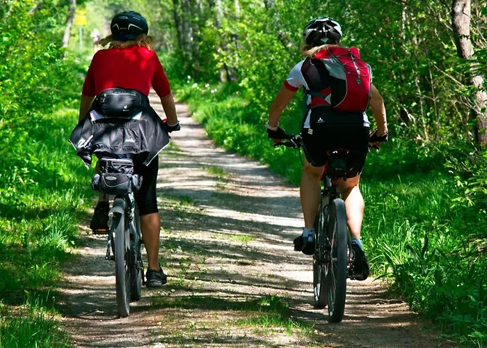 Clicochic Au Clair Ruisseau Kamp alanı *